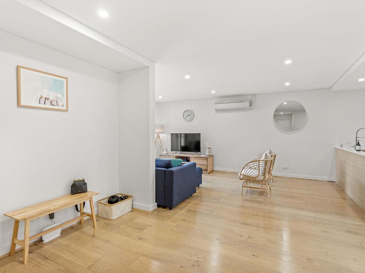 The Shoal Apartments, Unit 108/4-8 Bullecourt Street Shoal Bay Exterior photo